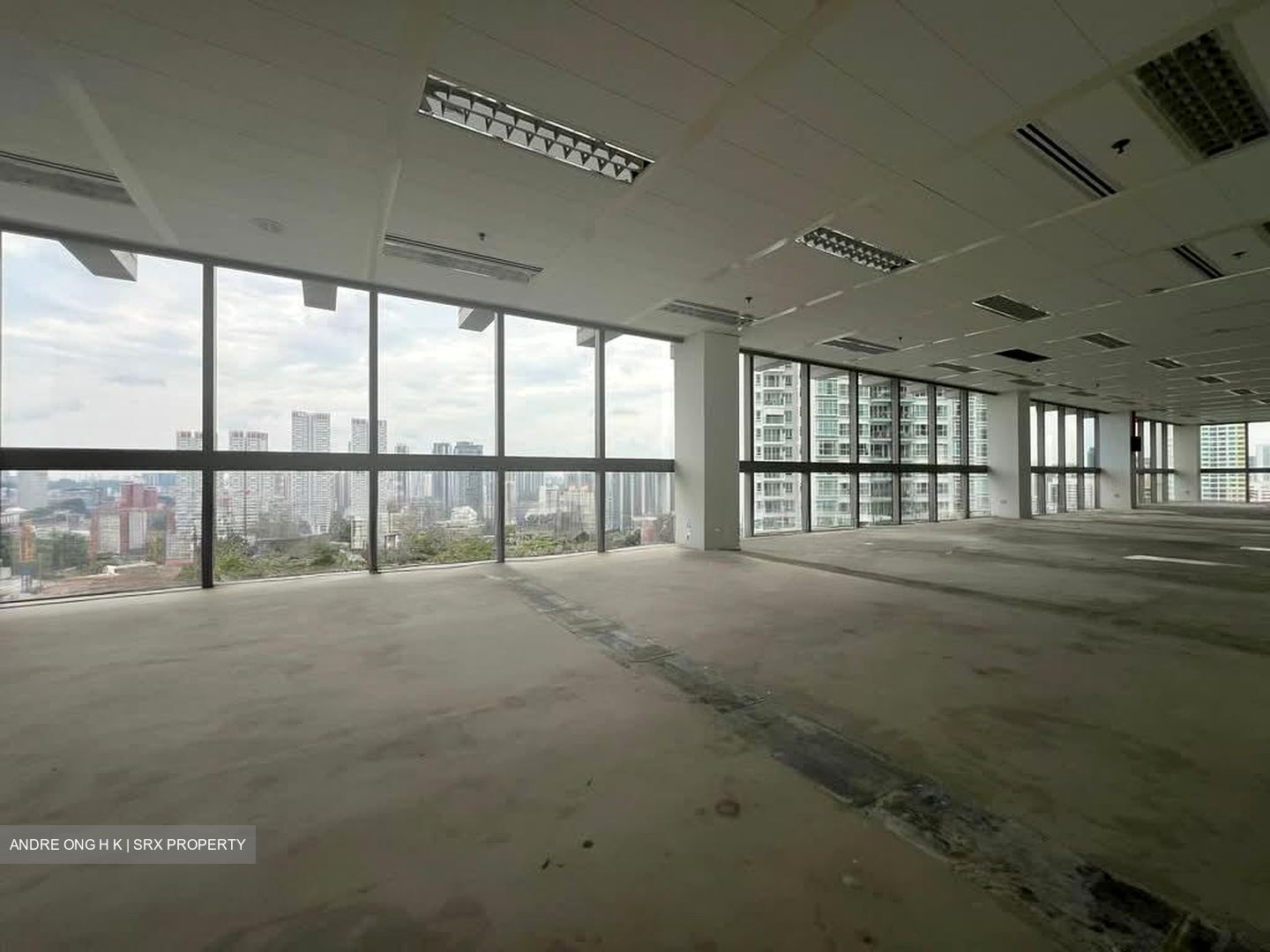 Central Plaza (D3), Office #592846661